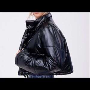 Black Bubble Crop Coat